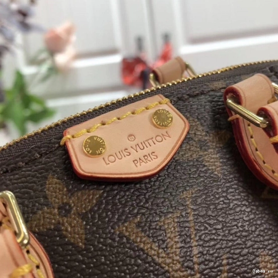 Vuitton PM Louis TURENNE 0719